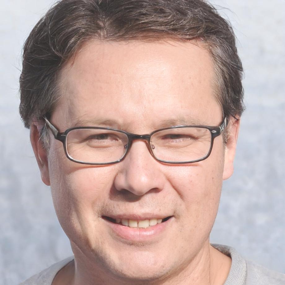 Thomas Dubois - Expert en planification financière